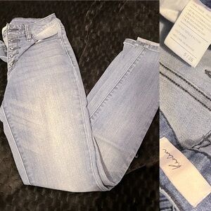 Womens jeans size 5/26